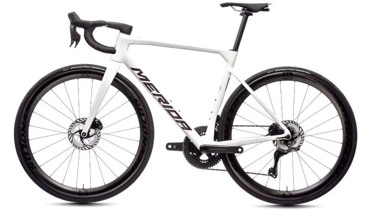 2026 Merida Scultura 8000 Carbon Road Bike - Matt White